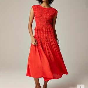 Maude dress in drapey viscose twill